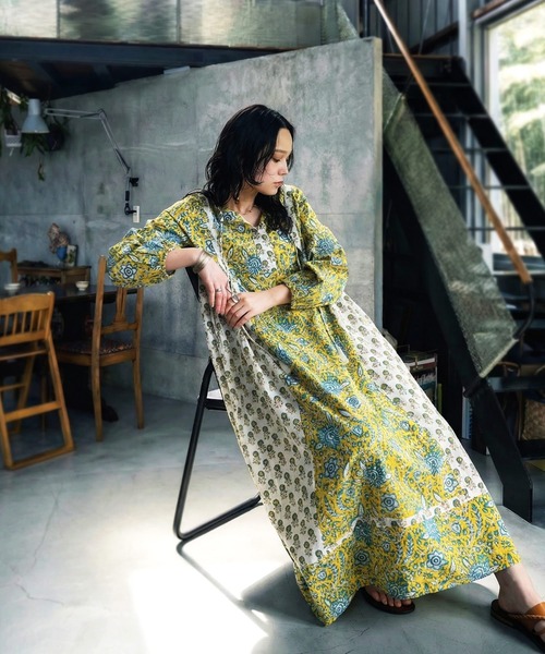 antiqua(アンティカ)の「キーネック ワンピース(ワンピース・レディース・その他・ONESIZE)」の9枚目の写真