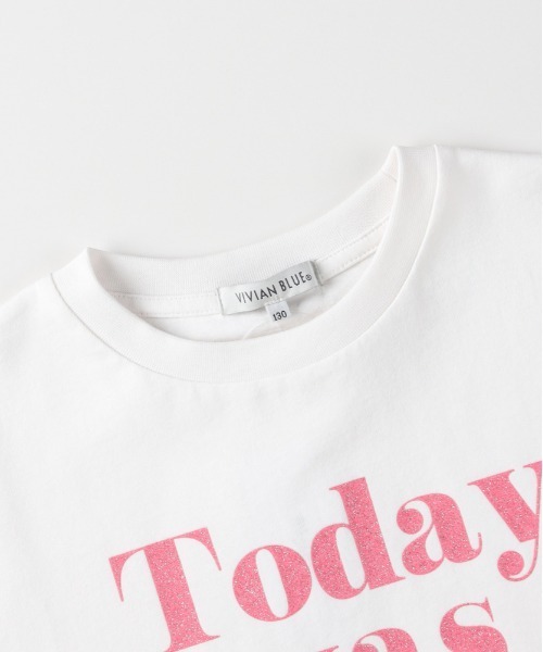 Right-on(ライトオン)の「VIVIAN BLUE(ヴィヴィアンブルー)ロゴプリントTシャツ(Tシャツ/カットソー・キッズ・ブラック/ホワイト・110/120/130/140/150/160)」の7枚目の写真