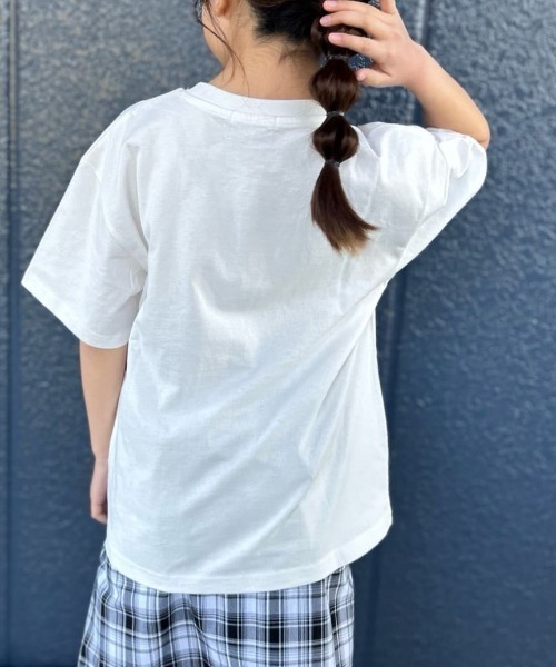 Right-on(ライトオン)の「VIVIAN BLUE(ヴィヴィアンブルー)ロゴプリントTシャツ(Tシャツ/カットソー・キッズ・ブラック/ホワイト・110/120/130/140/150/160)」の15枚目の写真