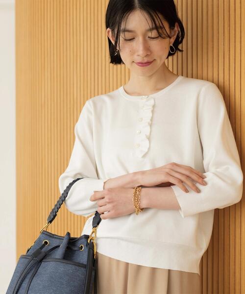 OPAQUE.CLIP（オペークドットクリップ）の「フリルヘンリーネックニット【洗濯機OK/抗ピル】（ニット/セーター・レディース・ライトグレー/ホワイト/ライトブルー/イエロー系その他/ブラック・40/38/36/42）」の11枚目の写真