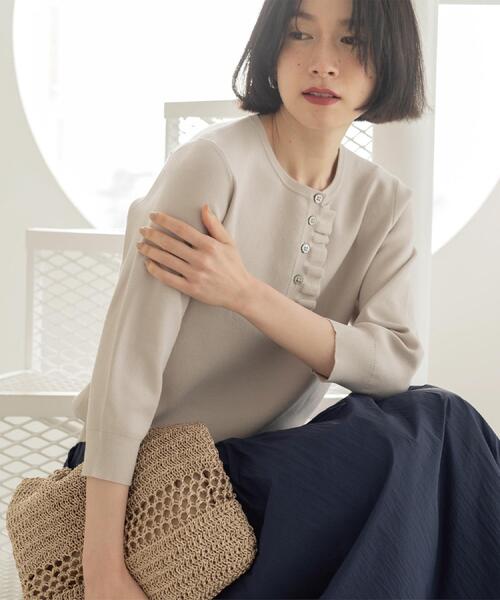 OPAQUE.CLIP（オペークドットクリップ）の「フリルヘンリーネックニット【洗濯機OK/抗ピル】（ニット/セーター・レディース・ライトグレー/ホワイト/ライトブルー/イエロー系その他/ブラック・40/38/36/42）」の16枚目の写真