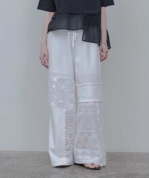 Eimee Law（エイミーロウ）の「4TEX切替リラックスパンツ（その他パンツ・レディース・オフホワイト/ベージュ系/ブラック・FREE）」の2枚目の写真