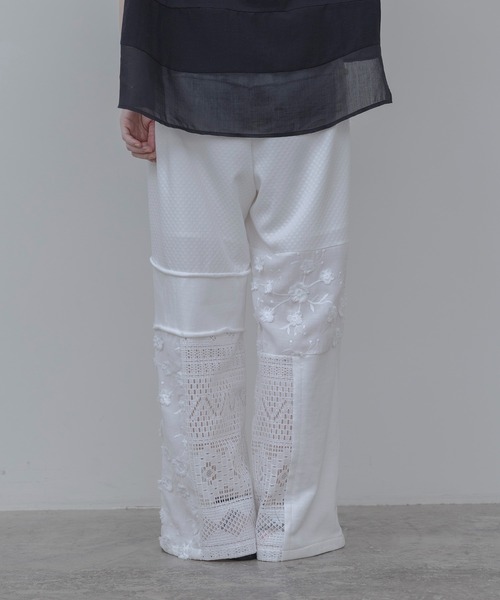 Eimee Law（エイミーロウ）の「4TEX切替リラックスパンツ（その他パンツ・レディース・オフホワイト/ベージュ系/ブラック・FREE）」の10枚目の写真