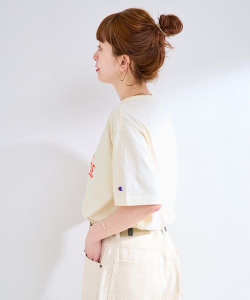 Champion（チャンピオン）の「Champion / チャンピオン 別注 LOGO T-SHIRTS（Tシャツ/カットソー・レディース・イエロー/レッド/グリーン/ホワイト/ブルー・FREE）」の11枚目の写真