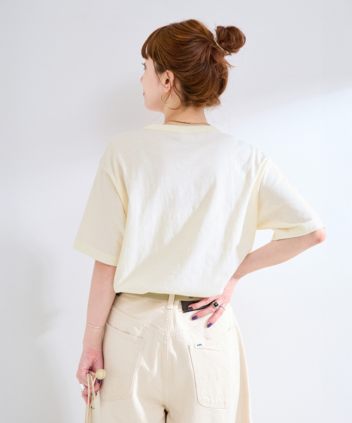 Champion（チャンピオン）の「Champion / チャンピオン 別注 LOGO T-SHIRTS（Tシャツ/カットソー・レディース・イエロー/レッド/グリーン/ホワイト/ブルー・FREE）」の12枚目の写真