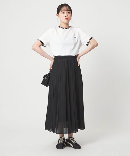 FRED PERRY（フレッドペリー）の「【WEB限定】＜FRED PERRY＞ツインティップ Tシャツ（Tシャツ/カットソー・レディース・ブラック/ホワイト/ネイビー・S）」の10枚目の写真