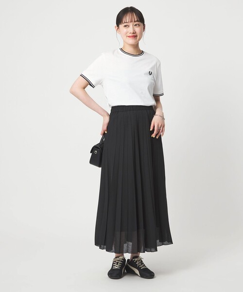 FRED PERRY（フレッドペリー）の「【WEB限定】＜FRED PERRY＞ツインティップ Tシャツ（Tシャツ/カットソー・レディース・ブラック/ホワイト/ネイビー・S）」の11枚目の写真