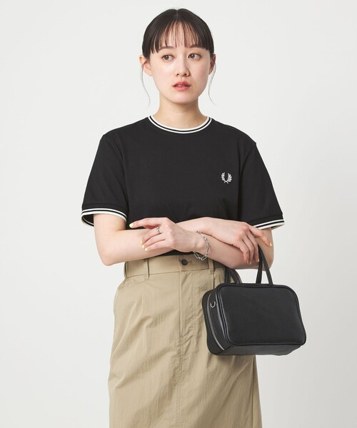 FRED PERRY（フレッドペリー）の「【WEB限定】＜FRED PERRY＞ツインティップ Tシャツ（Tシャツ/カットソー・レディース・ブラック/ホワイト/ネイビー・S）」の12枚目の写真