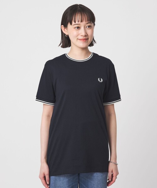 FRED PERRY（フレッドペリー）の「【WEB限定】＜FRED PERRY＞ツインティップ Tシャツ（Tシャツ/カットソー・レディース・ブラック/ホワイト/ネイビー・S）」の15枚目の写真