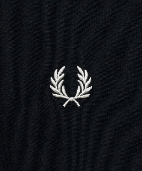 FRED PERRY（フレッドペリー）の「【WEB限定】＜FRED PERRY＞ツインティップ Tシャツ（Tシャツ/カットソー・レディース・ブラック/ホワイト/ネイビー・S）」の22枚目の写真