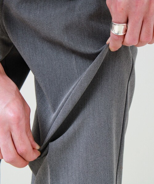 GLOSTER（グロスター）の「【美シルエット】ミディアムストレート フレアパンツ（その他パンツ・メンズ・チャコールグレー/ブラック/グレイッシュベージュ・L/M/S）」の10枚目の写真