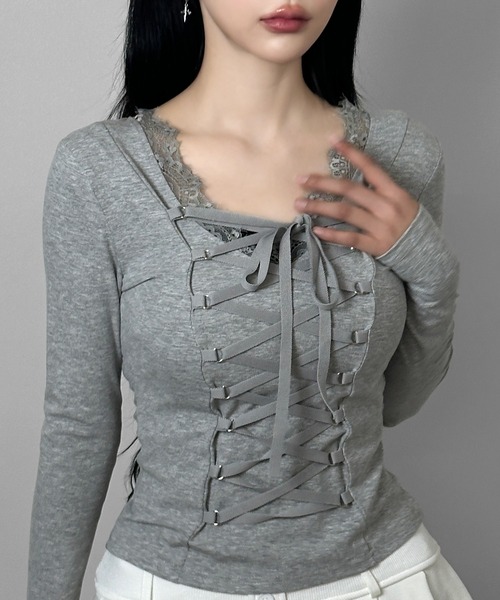FOLLOWIN（フォロウィン）の「3color/フロントレースアップトップス（Tシャツ/カットソー・レディース・ホワイト/グレー/ブラック・FREE）」の3枚目の写真