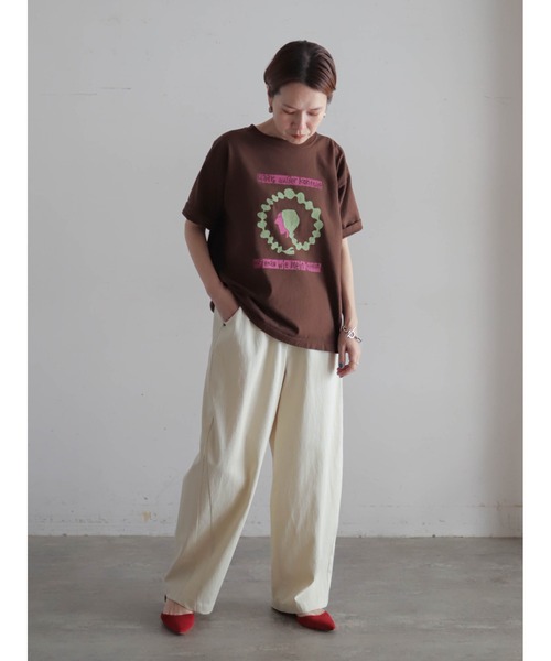 FIL DE FER(フィルデフェール)の「【予約】三つ編みPT ワイドTEE(Tシャツ/カットソー・レディース・ダークブラウン/カーキ/ホワイト・FREE)」の14枚目の写真