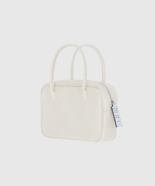 NIEEH(ニヒ)の「SQUARE BAG_CREAM(トートバッグ・レディース・その他・FREE)」の1枚目の写真