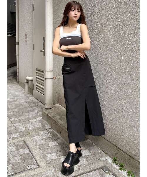 MURUA(ムルーア)の「スリットデザインスカート 夏服(スカート・レディース・カーキ/ブラック/アイボリー・2/1)」の5枚目の写真