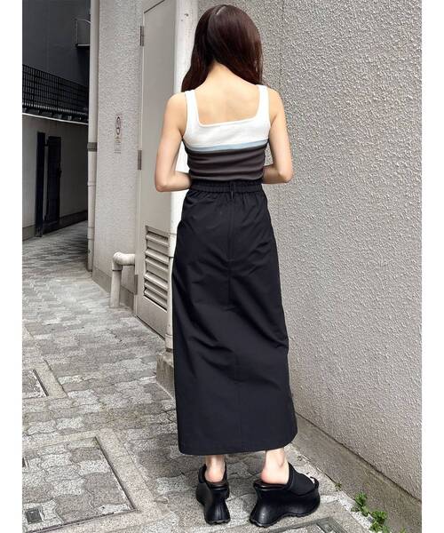 MURUA(ムルーア)の「スリットデザインスカート 夏服(スカート・レディース・カーキ/ブラック/アイボリー・2/1)」の6枚目の写真