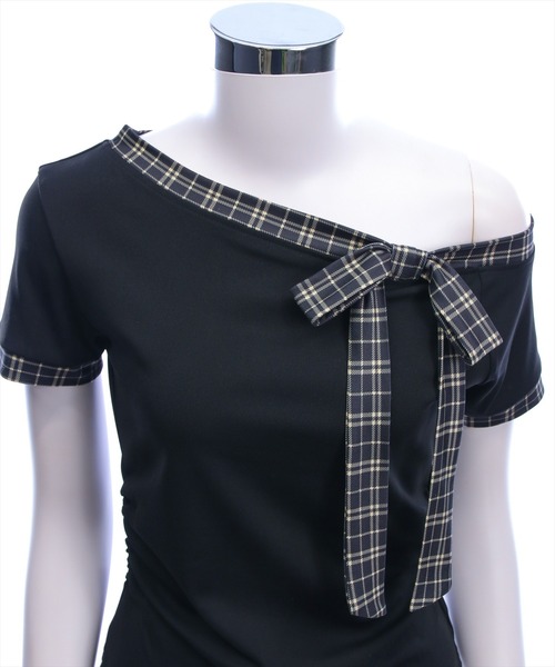 clear（クリア）の「チェックリボンワンショル半袖カットソー［骨格ウェーブ/韓国ファッション/Y2K］（Tシャツ/カットソー・レディース・アイボリー/ブラック・F）」の21枚目の写真