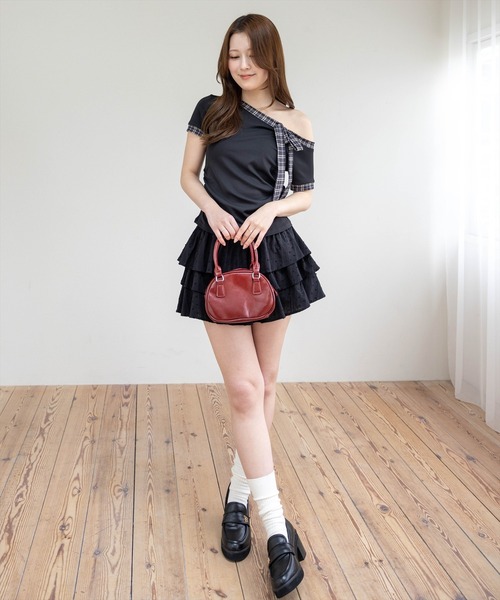 clear（クリア）の「チェックリボンワンショル半袖カットソー［骨格ウェーブ/韓国ファッション/Y2K］（Tシャツ/カットソー・レディース・アイボリー/ブラック・F）」の7枚目の写真