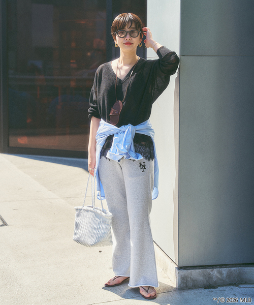 FRAMeWORK（フレームワーク）の「MEAN MACHINE AGE MLB 別注SLACKS SWEATパンツ（スウェットパンツ・レディース・ブラウン/チャコールグレー・MEDIUM/SMALL）」の18枚目の写真