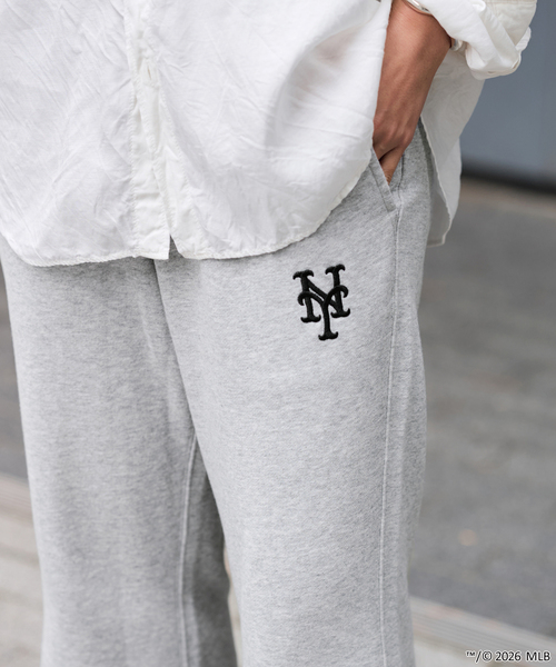 FRAMeWORK（フレームワーク）の「MEAN MACHINE AGE MLB 別注SLACKS SWEATパンツ（スウェットパンツ・レディース・ブラウン/チャコールグレー・MEDIUM/SMALL）」の15枚目の写真