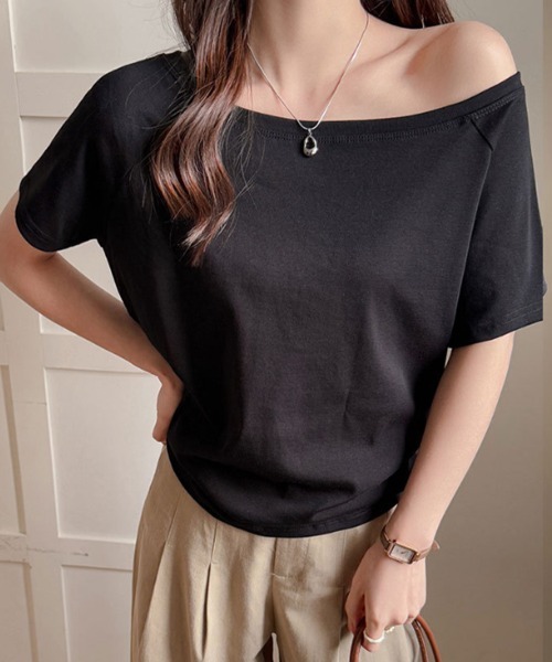 SallyLunn（サリーラン）の「半袖ワンショルダーカットソー（Tシャツ/カットソー・レディース・ホワイト/ブラック/ブルー・MEDIUM/LARGE）」の3枚目の写真