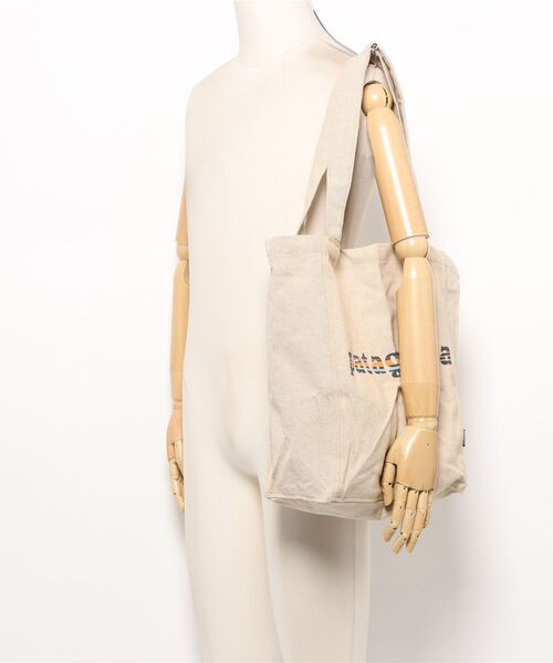 patagonia(パタゴニア)の「【Patagonia】パタゴニア Recycled Market Tote リサイクル マーケット トートバック(トートバッグ・レディース・ベージュ系その他/レッド・FREE)」の7枚目の写真