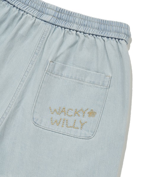 Wacky WiLLy(ワッキーウィリー)の「WOMEN'S LOW ONS DENIM SHORTS (SET)(デニムパンツ・レディース・ライトブルー/ブルー・SMALL/MEDIUM)」の7枚目の写真