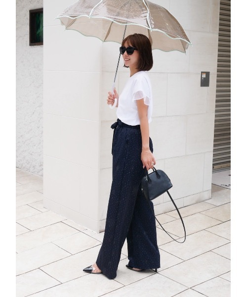 BeBeoD(べベッド)の「フラワーリボンタックパンツ(その他パンツ・レディース・ネイビー/ピンク/ベージュ・フリー)」の7枚目の写真