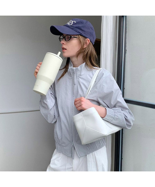 VASCARA(バスカラ)の「Mid Two-Way Zip-Up Jumper (2colors)(ナイロンジャケット・レディース・スカイブルー/ホワイト・FREE)」の2枚目の写真