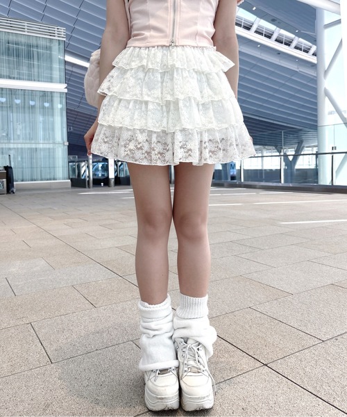 one way(ワンウェイ)の「レースフリルティアードスカート(スカート・レディース・ホワイト/ブラック・FREE)」の7枚目の写真