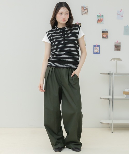 HEILIS（ヘイリス）の「ボーダーニットタンクトップ / ニットタンクトップ ニットベスト ボーダーニット ボーダートップス ノースリーブトップス ヘンリーネック フロントボタン レイヤードトップス サマーニット 春服 夏服 秋服 カジュアル フレンチカジュアル 韓国 大人カジュアル デイリー（タンクトップ・レディース・ブラック/グレー/アイボリー・FREE）」の16枚目の写真