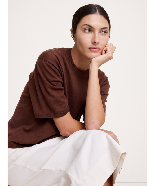 Banana Republic(バナナリパブリック)の「ラークスパー コットンシルク ニットTシャツ(ニット/セーター・レディース・アイボリー/インディゴブルー/ブラウン・XS/S/M/L)」の6枚目の写真