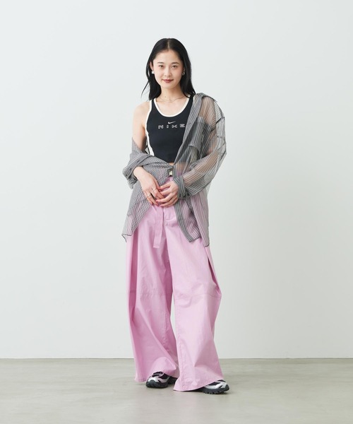 NIKE(ナイキ)の「ナイキ スポーツウェア ウィメンズ タイト グラフィック タンクトップ / Nike Sportswear Women's Tight Graphic Tank Top IF0553-010 Black(タンクトップ・レディース・ブラック・XL/XS/S/M/L)」の12枚目の写真