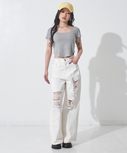 ANAP(アナップ)の「スクエアネック シンプルTシャツ(Tシャツ/カットソー・レディース・ブラック/ホワイト/グレー・F)」の19枚目の写真