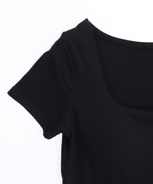 ANAP(アナップ)の「スクエアネック シンプルTシャツ(Tシャツ/カットソー・レディース・ブラック/ホワイト/グレー・F)」の22枚目の写真