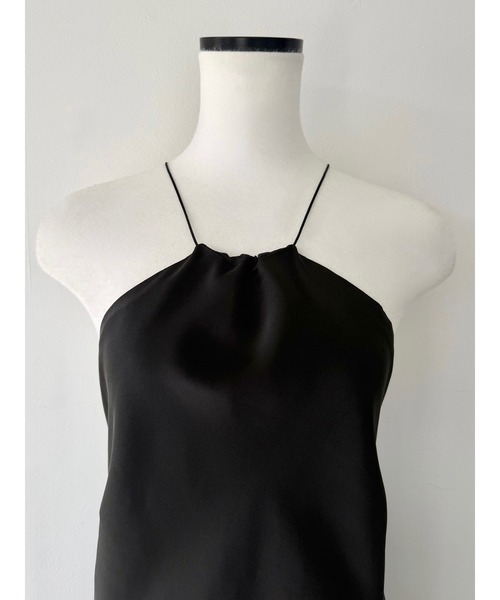 celon（セロン）の「satin halter open back dress（ワンピース・レディース・ベージュ/ブラック/ブラウン・FREE）」の8枚目の写真