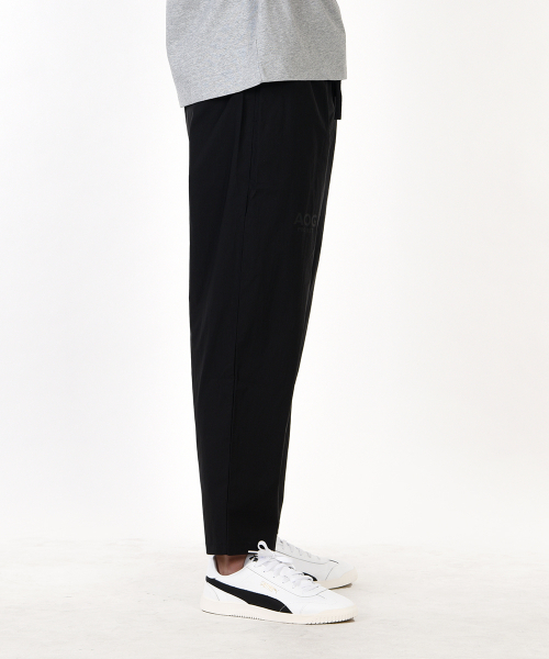 AOG PROJECT(エイオージープロジェクト)の「ライトベーシックテーパードパンツ(ブラック)(スラックス・メンズ・ブラック・LARGE/X-LARGE)」の3枚目の写真