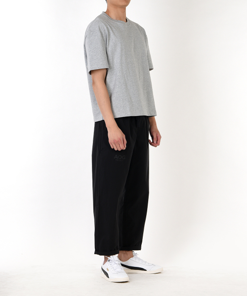 AOG PROJECT(エイオージープロジェクト)の「ライトベーシックテーパードパンツ(ブラック)(スラックス・メンズ・ブラック・LARGE/X-LARGE)」の7枚目の写真