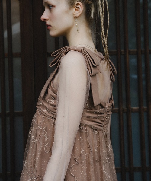 et.UNiVER(エトユニベール)の「Ribbon tulle dress(ドレス・レディース・テラコッタ/ブラック/グレー・SMALL/MEDIUM/LARGE)」の3枚目の写真