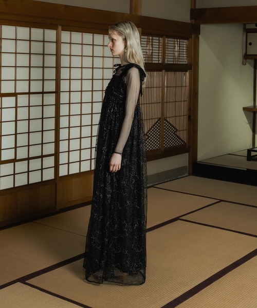 et.UNiVER(エトユニベール)の「Ribbon tulle dress(ドレス・レディース・テラコッタ/ブラック/グレー・SMALL/MEDIUM/LARGE)」の10枚目の写真
