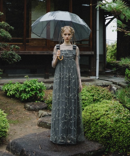 Ribbon tulle dress（ドレス）｜et.UNiVER（エトユニベール）の