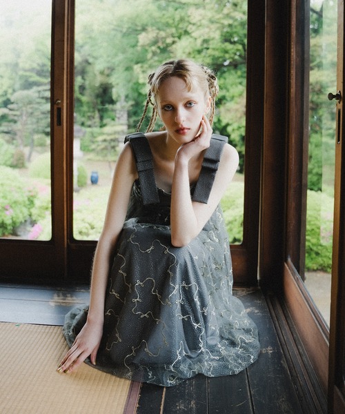 et.UNiVER(エトユニベール)の「Ribbon tulle dress(ドレス・レディース・テラコッタ/ブラック/グレー・SMALL/MEDIUM/LARGE)」の12枚目の写真
