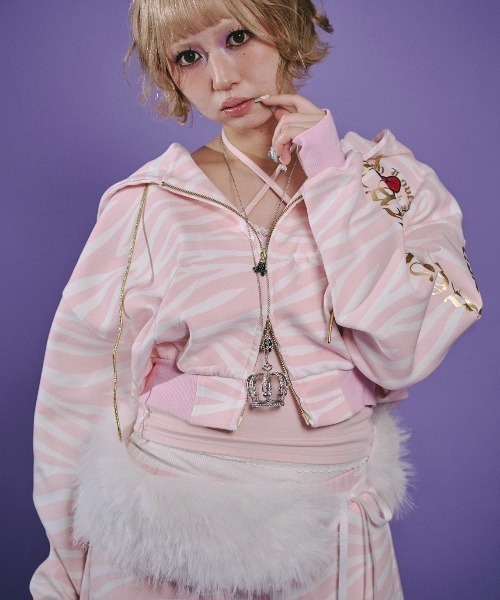 GALFY(ガルフィー)の「【GALFY】治安悪ゼブラパーカー / 【ガルフィー】ゼブラ柄ジップパーカー(パーカー・レディース・ホワイト×ピンク/ホワイト×ブラック/ブラック×ピンク・M)」の22枚目の写真