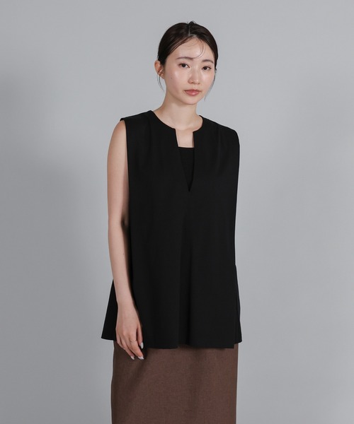 select MOCA Et(セレクトモカエト)の「【Et】Keyneck Shoulder Tuck Tops(Tシャツ/カットソー・レディース・ブラック/ホワイト・FREE)」の9枚目の写真