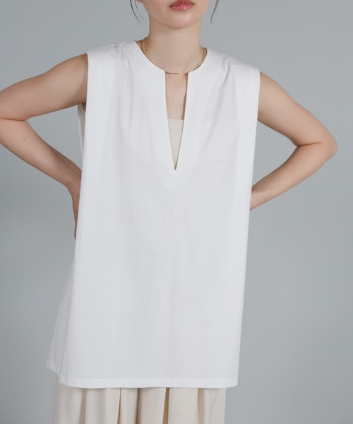 select MOCA Et(セレクトモカエト)の「【Et】Keyneck Shoulder Tuck Tops(Tシャツ/カットソー・レディース・ブラック/ホワイト・FREE)」の16枚目の写真