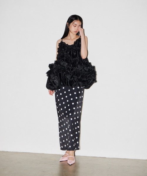 ANDRESD(アンドレスド)の「ミニマルドットサテンドレス / Minimal Dot Satin Dress(ドレス・レディース・ホワイト×ブラック/ブラック×ホワイト/ブラウン系その他/ネイビー×ホワイト・S/M/L)」の13枚目の写真