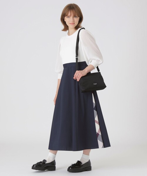BLUE LABEL CRESTBRIDGE（ブルーレーベルクレストブリッジ）の「【BLACK OF BLACKs】ブラックナイロンミニショルダー（ショルダーバッグ・レディース・ブラック・FREE）」の3枚目の写真