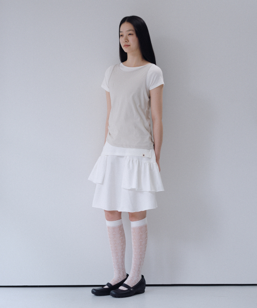 OHESHIO(オヘシオ)の「TWO-WAY LAYERED T-SHIRT, IVORY(Tシャツ/カットソー・レディース・その他・FREE)」の8枚目の写真