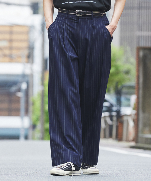 JOURNAL STANDARD relume（ジャーナルスタンダード　レリューム）の「ヒールカット ルーズライト ストライプ スラックス（スラックス・メンズ・ブラック/グレー/ネイビー・LARGE/MEDIUM/SMALL）」の11枚目の写真