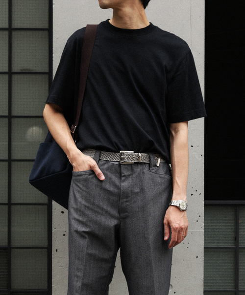 VAGUE WATCH CO.(ヴォーグウォッチカンパニー)の「VAGUE WATCH CO. Every-One-Date Silver(アナログ腕時計・レディース・シルバー・FREE)」の13枚目の写真